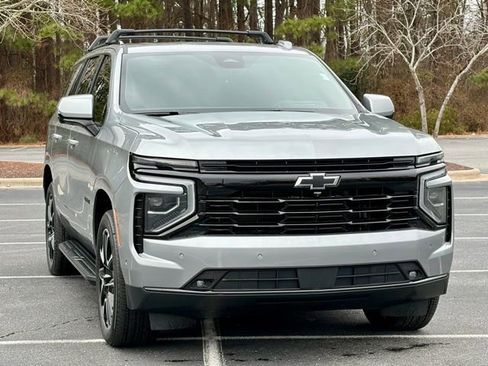 Used 2025 Chevrolet Tahoe RST w/ Advanced Technology Package image 11