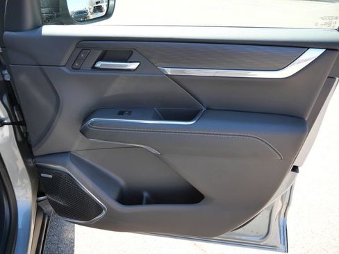 New 2026 GMC Acadia Elevation w/ Elevation Premium Package AWD/4WD image 26