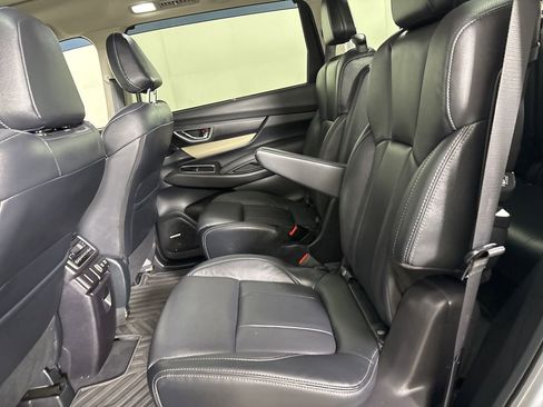 Used 2022 Subaru Ascent Limited w/ Technology Package image 25
