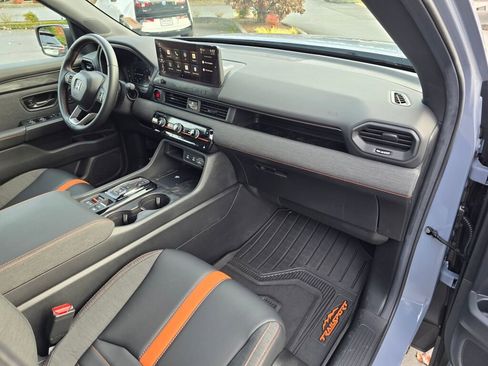 Certified 2026 Honda Passport TrailSport image 16