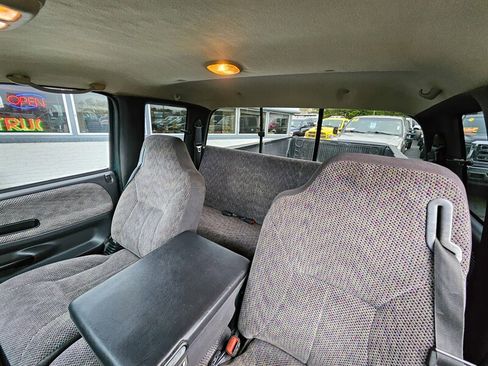 Used 1998 Dodge Ram 2500 Truck 4x4 Club Cab image 15