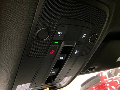 Used 2025 Audi Q3 2.0T Premium w/ Convenience Package image 27