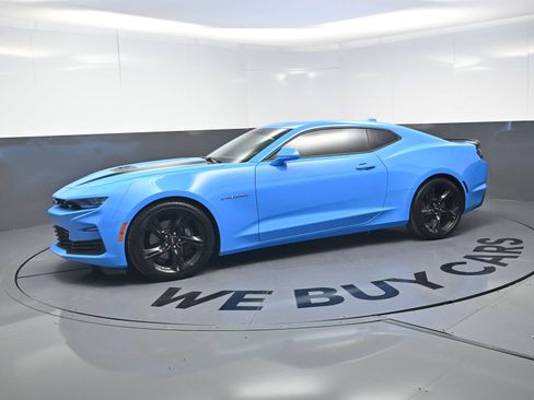Used 2023 Chevrolet Camaro SS RWD image 6