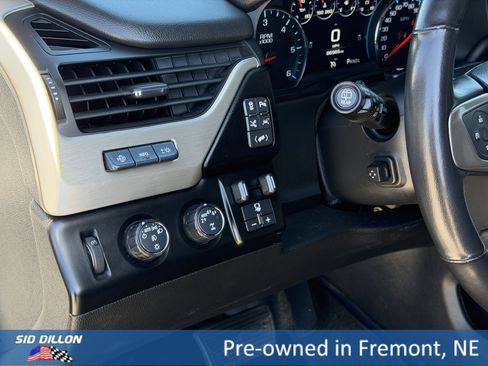Used 2020 GMC Yukon XL Denali w/ Open Road Package AWD/4WD image 16