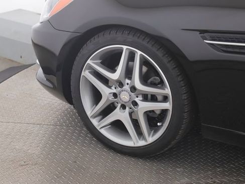 Used 2015 Mercedes-Benz SLK 250 image 13