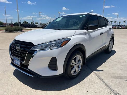 Certified 2023 Nissan Kicks S FWD image 5