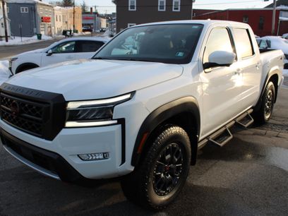 Certified 2022 Nissan Frontier PRO-4X w/ Pro-4X Premium Package