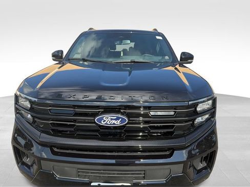 New 2027 Ford Expedition Max Platinum w/ Stealth Appearance Package AWD/4WD image 15