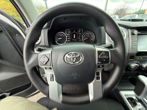 Used 2019 Toyota Tundra SR5 w/ SR5 Upgrade Package image 30