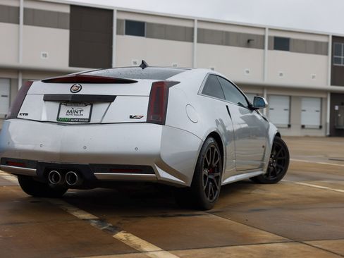 Used 2013 Cadillac CTS V image 34
