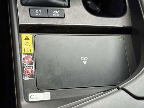 Used 2024 Lexus ES 300h w/ Premium Package image 23