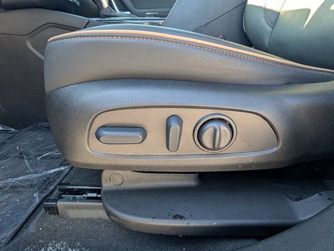 Used 2025 Chevrolet Blazer Premier w/ Enhanced Convenience Package image 20