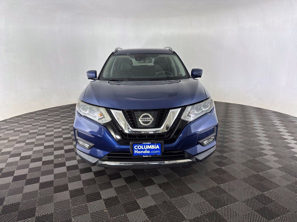 Used 2017 Nissan Rogue SL w/ SL Premium Package AWD/4WD image 2
