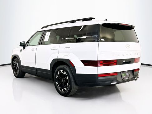 Used 2025 Hyundai Santa Fe SEL image 5