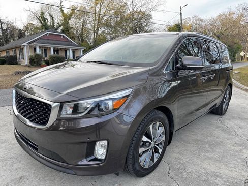 Used 2016 Kia Sedona SX image 6