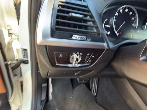 Used 2020 BMW X3 sDrive30i w/ M Sport Package 2 RWD image 26