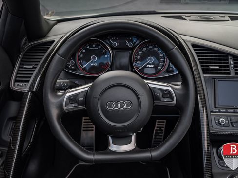 Used 2011 Audi R8 V10 AWD/4WD image 26