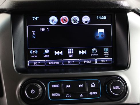 Used 2020 Chevrolet Suburban LT AWD/4WD image 16