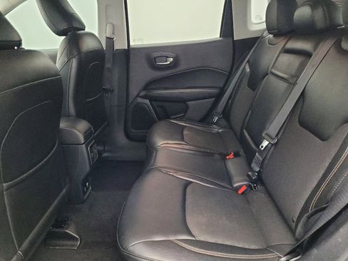 Used 2018 Jeep Compass Latitude w/ Popular Equipment Group image 18