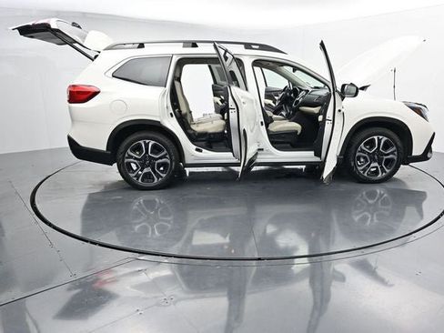 Used 2023 Subaru Ascent Limited AWD/4WD image 43
