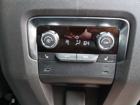 New 2026 Chevrolet Tahoe Z71 w/ Comfort Package AWD/4WD image 18