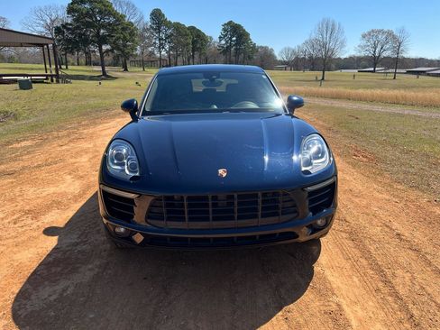 Used 2018 Porsche Macan AWD image 3