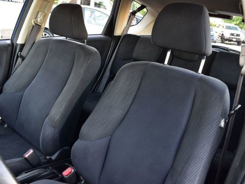 Used 2013 Honda Fit Sport image 16