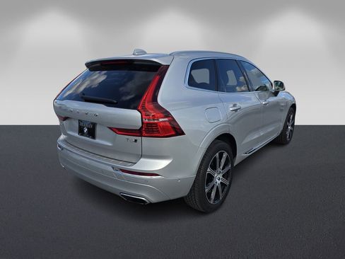 Used 2021 Volvo XC60 T6 Inscription w/ Protection Package Premier image 4