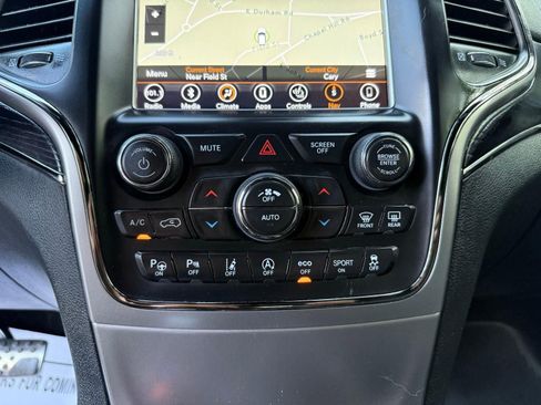 Used 2018 Jeep Grand Cherokee High Altitude RWD image 50