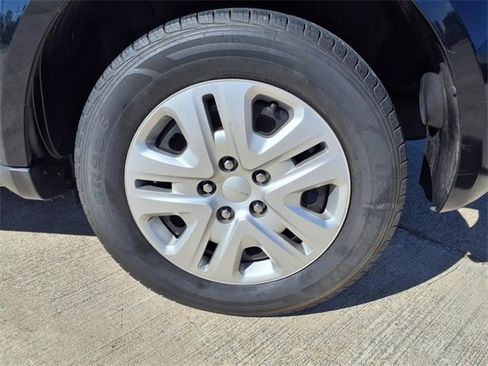 Used 2020 Dodge Journey SE w/ SE Popular Equipment Group image 23