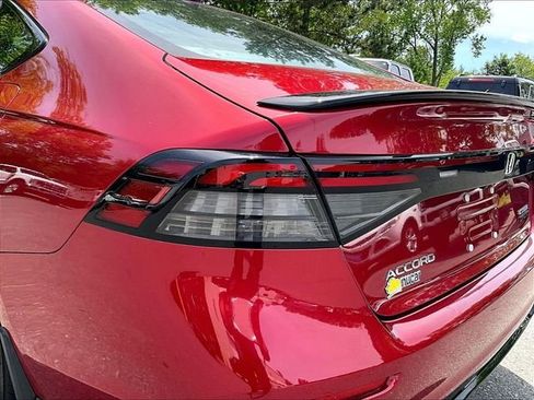 Used 2023 Honda Accord Sport image 33