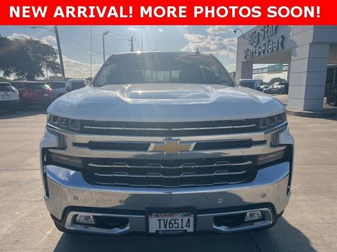 Used 2019 Chevrolet Silverado 1500 LTZ w/ LTZ Plus Package image 2