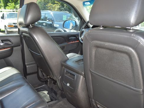 Used 2013 GMC Sierra 1500 SLT w/ SLT Convenience Package AWD/4WD image 26