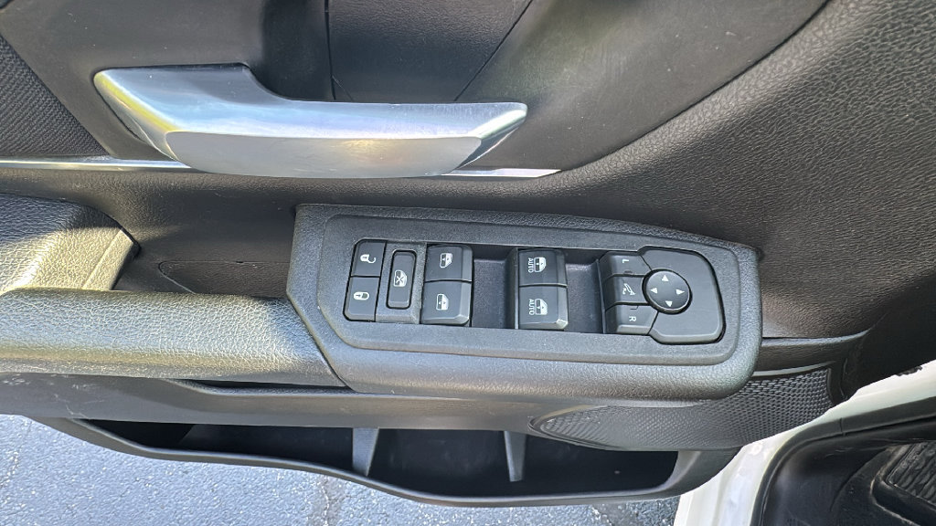 Used 2025 RAM 1500 Big Horn AWD/4WD image 15