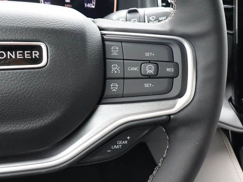 New 2026 Jeep Grand Wagoneer 2WD image 31