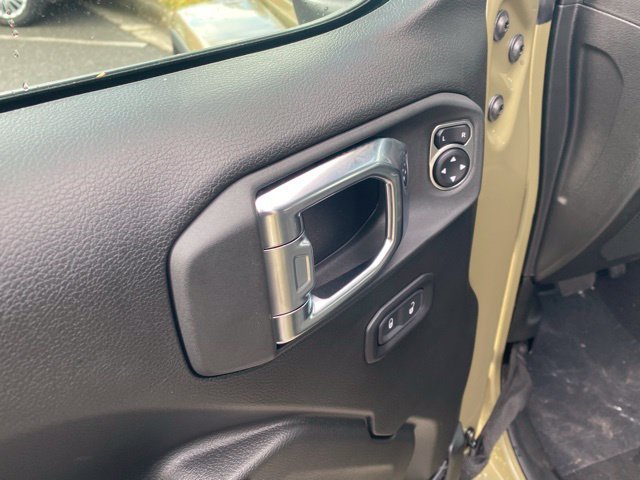New 2025 Jeep Gladiator Sport AWD/4WD image 13