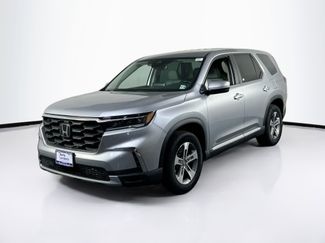 Used 2023 Honda Pilot EX-L video 1