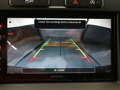 Certified 2018 Ford F150 XLT RWD image 20