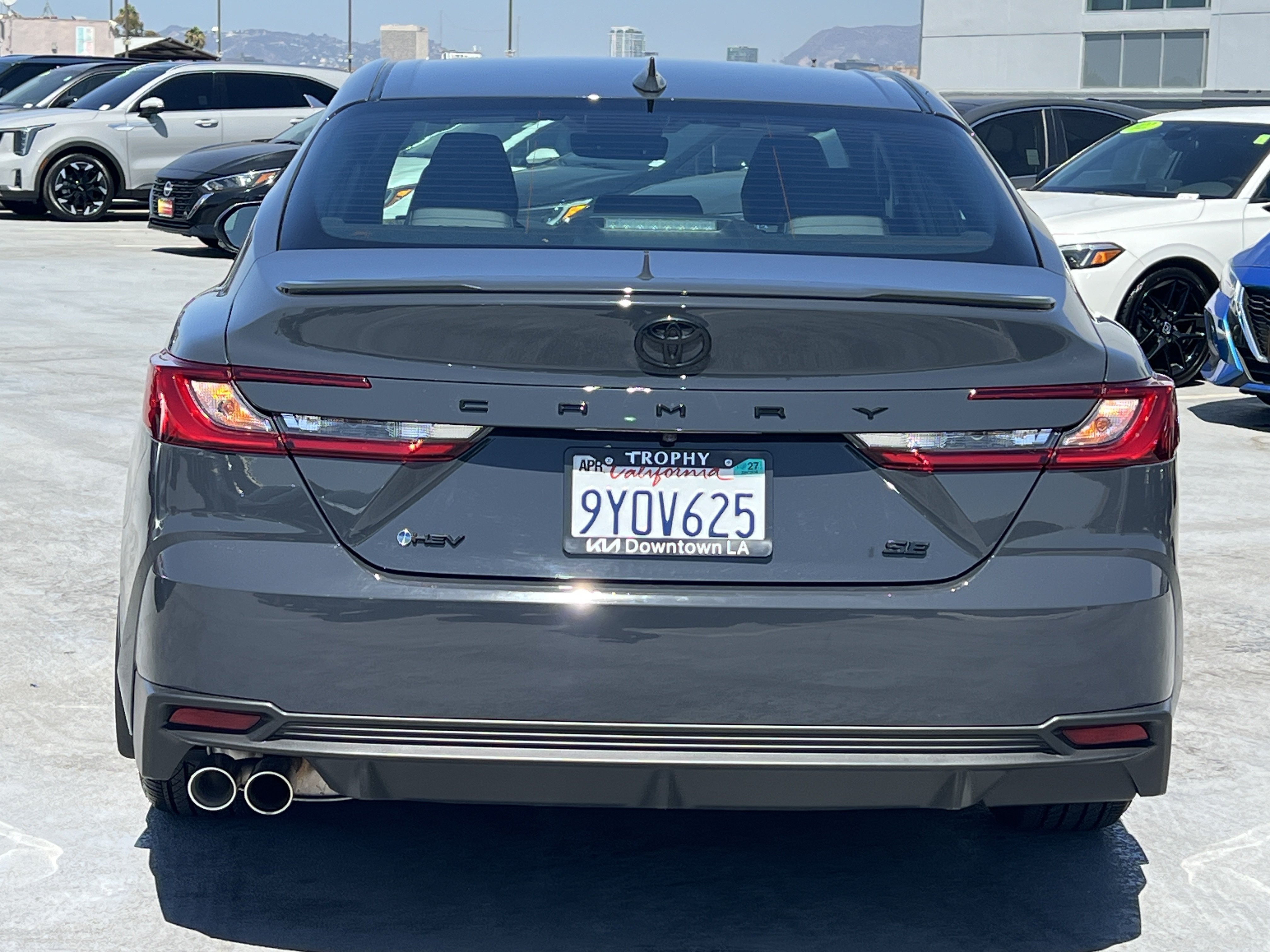 Used 2026 Toyota Camry SE w/ Convenience Package FWD image 6