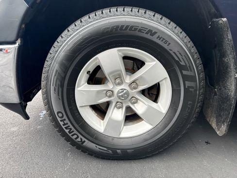 Used 2014 RAM 1500 Tradesman w/ Popular Equipment Group AWD/4WD image 9