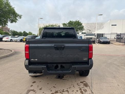 Used 2025 Toyota Tacoma SR image 6