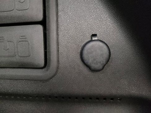 Used 2020 Chevrolet Equinox LT image 8