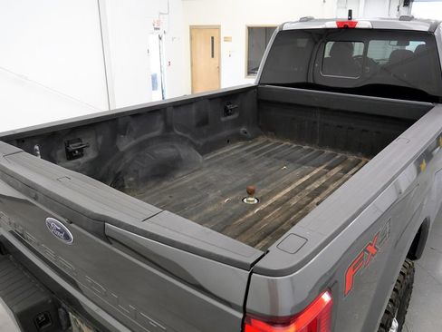 Used 2022 Ford F250 Lariat w/ Lariat Ultimate Package AWD/4WD image 41