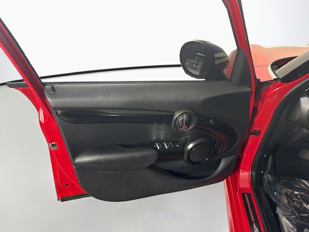 Used 2018 MINI Cooper S FWD image 25