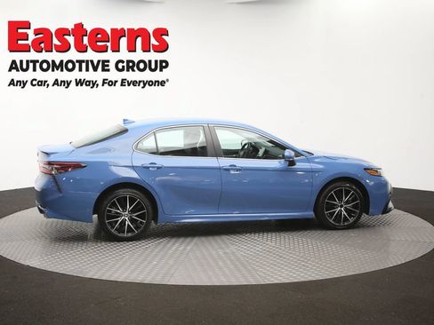 Used 2023 Toyota Camry SE FWD image 43