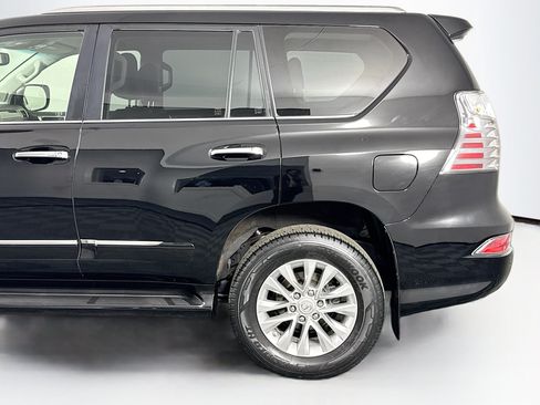Used 2019 Lexus GX 460 Premium AWD/4WD image 40
