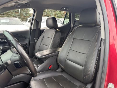 Used 2019 GMC Terrain SLT w/ Preferred Package image 25