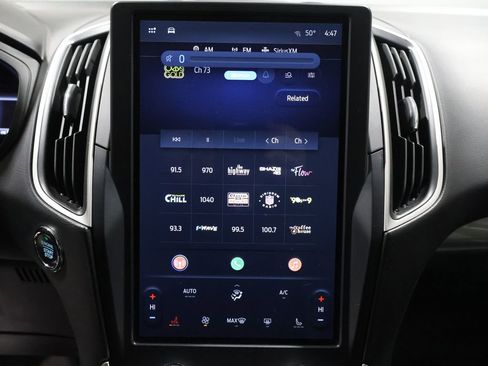 Used 2024 Ford Edge SEL image 26