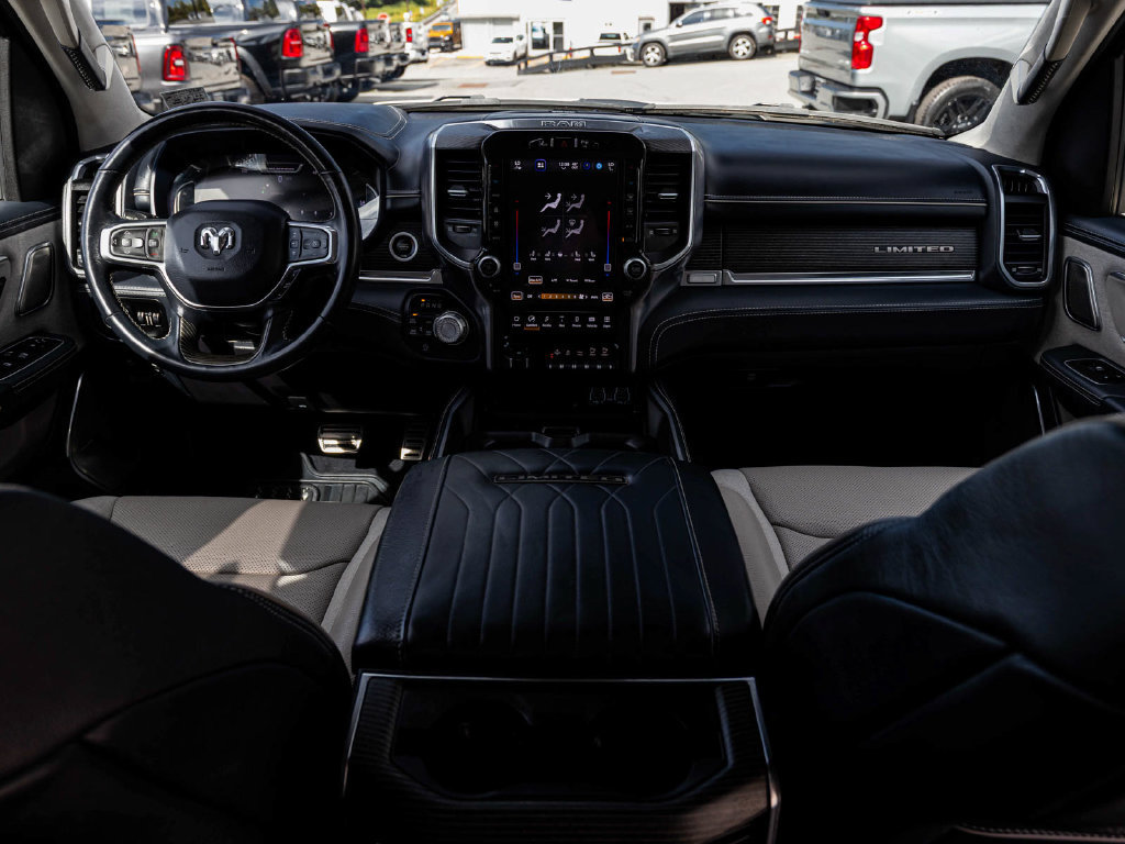 Used 2024 RAM 1500 Limited AWD/4WD image 30