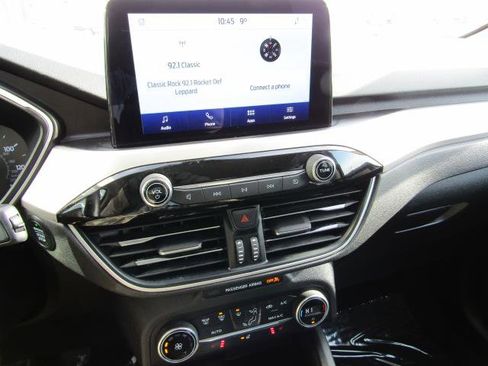 Certified 2020 Ford Escape SEL image 16